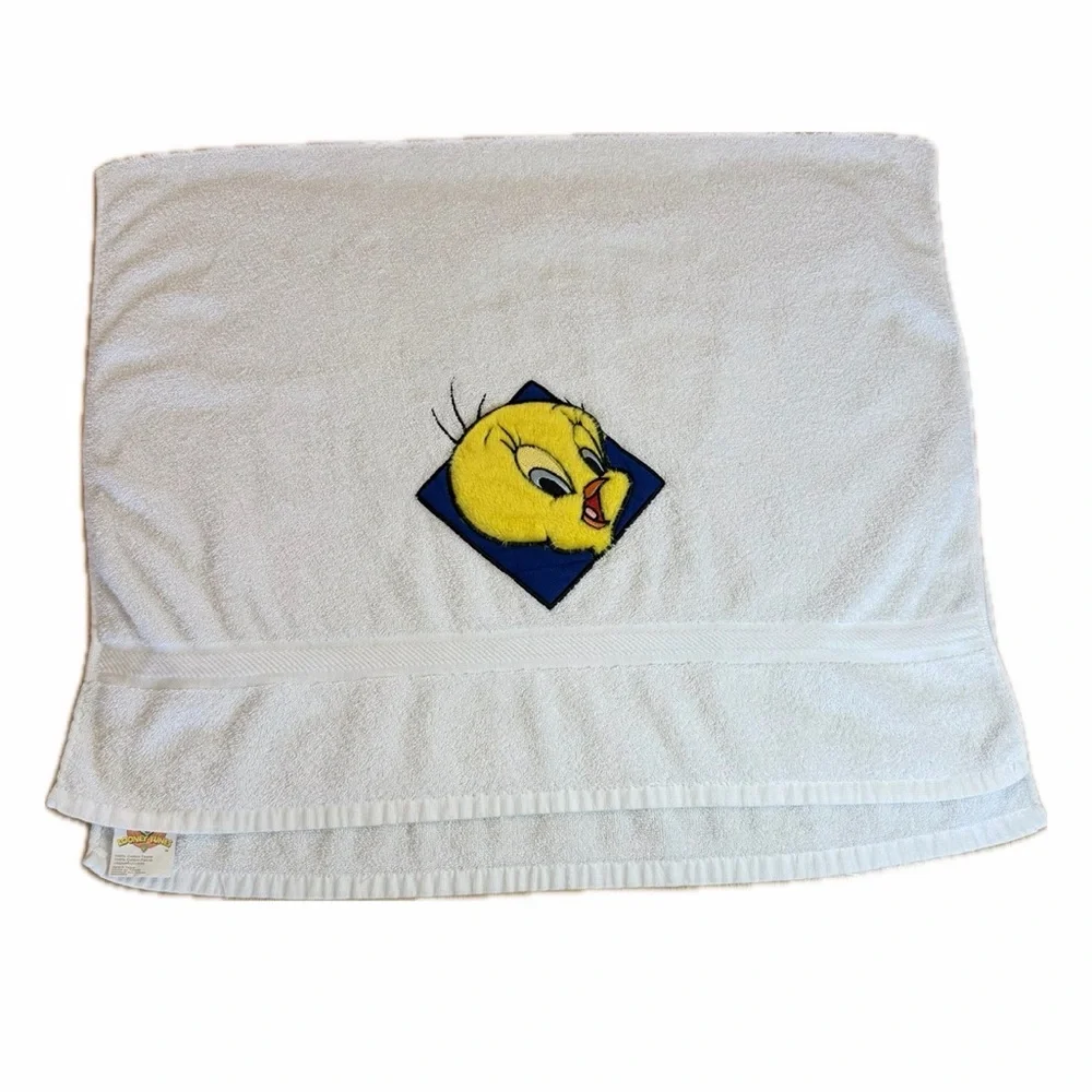 Vintage 1997 Tweety Bird Looney Tunes Towel 44x25 White Embroidered Plush